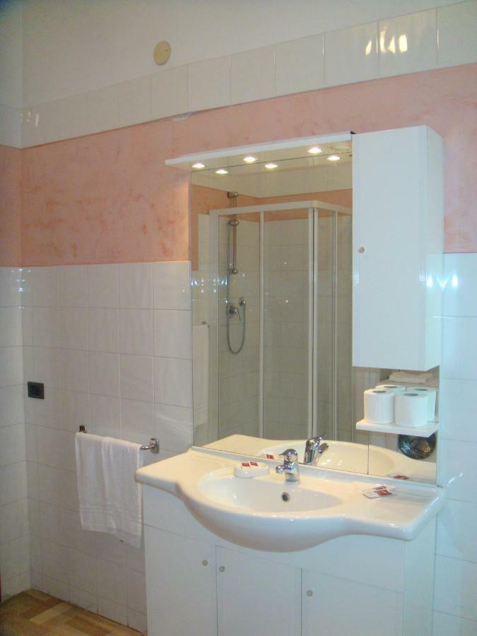Residence Executive Ancona Room photo